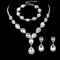 Elegantes Brautschmuck-Set mit Kristall-Halskette, Armband und Tropfenohrringen - 779+796 3-teiliges Set (Halskette + Ohrringe + Armband)