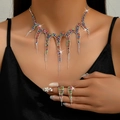 Conjunto de joyas con diamantes de colores, collar de flecos y pendientes a juego - Multicolor