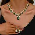 Vintage bridal jewelry set with emerald green crystals and gold leaf pattern necklace - Gold Green (1422)