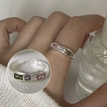 Verstellbarer Silberring mit Wellenform und Zirkonia in Smaragdgrün, Violett und Rosa - Einstellbar Offen / Drei-Stein Rechteck Strass Welle Stil (JZ6678)