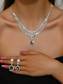 Luxury rhinestone tassel necklace and earrings set with emerald green pear-cut stones - Green / Necklace And Earrings