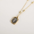 Collana vintage in oro 18 carati con ciondolo giglio nero e catena con perline - Dicembre Poinsettia