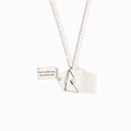 Zilveren envelop ketting met gegraveerde kaart God is within her she will not fall - God Is Within Her Inzetstuk - Zilver