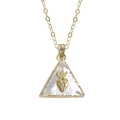 Halskette mit goldenem Herz-Flammen-Motiv in einem gläsernen Dreieckanhänger - Dreieck Brennendes Herz Halskette - Gold