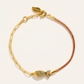 Pulsera de cadena dorada y cordón marrón con dije de pez de piedra y etiqueta de hoja - Pez de Labradorita (Pulsera de Labradorita)