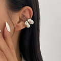 Manchette d'oreille double couche argentée géométrique en forme de C avec fini poli brillant - Ensemble deux pièces / Argent