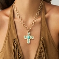 Gouden punk geschakelde ketting met kruishanger en groene turquoise stenen - Turkoois Ingelegd Kruis (7258) / Goud
