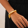 Polished gold square chunky spring bracelet with a high-shine mirror finish for women - Minimalist Irregular Flat Bangle (2629) / Gold