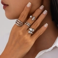 Ensemble de bagues géométriques argentées avec gouttes liquides et design minimaliste - Style Enveloppé Ouvert Goutte d'Eau / Argent