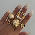 Fünfteiliges goldenes Ring-Set mit bunten Strasssteinen und klobigen Metall-Designs - Hellgold Set (6051) / Hellgold