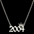 Zilveren roestvrijstalen ketting met 2004 jaartal hanger en een kleine luxe kroon - Zilver (2004)