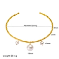 Vintage golden bamboo choker necklace with three white imitation pearl pendants - Gold (CK487)