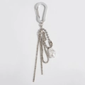Silberner Schlüsselanhänger mit Strass, Kettenfransen und Barockperle auf weißem Grund - Barock-Perlenimitat Quaste (0303) / Silber