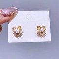 Elegante goldene Schleifenohrringe mit Perle und Zirkonia in Fächerform für Damen - Gold