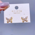 Elegante goldene Schmetterling Ohrstecker mit funkelnden Zirkonia und 925 Silberstecker - Gold