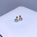 Funkelnde 8mm runde Kristall Ohrstecker aus goldenem Titanstahl mit Schraubverschluss - Vergoldet Transparent