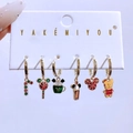 Set de pendientes navideños con colgantes de bastón de caramelo y dibujos animados - Estilo de Caramelo con Silueta de Mickey de Dibujos Animados (24102211)