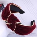 Elegante cerchietto largo con nodo in velluto bordeaux con profili dorati di lusso - Borgogna