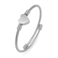 Dettaglio macro del bracciale a cavo ritorto argento con cuore lucido e terminali a sfera - Ciondolo a Cuore Stile Corda Intrecciata (TT0936-Colore Acciaio-2) / Argento