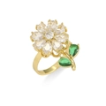 Detailopname van gouden bloemring met zirkonia bloemblaadjes en groene edelsteen blaadjes - Smaragd Bloem Open Ring (J0554)