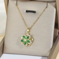 Magnifique collier à fleurs dorées avec gemmes vertes dans un coffret à bijoux luxe - Collier Vert