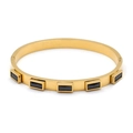 Brazalete minimalista de oro de 18K con cinco gemas negras rectangulares engastadas - Estilo Ónix Negro / Dorado Negro