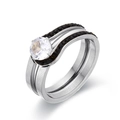 Anillo de doble banda en acero de titanio con circonita blanca y detalles en circonio negro - Plateado con Piedra Negra