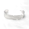 Bracciale rigido in acciaio inossidabile argento con trama a piuma e design aperto - Aperto / Argento