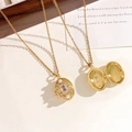 Golden locket necklace with star engraving and vintage photo frame compartment - Oval Vintage Carved Gold Style (XL4673)