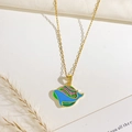 Collana a balena dorata con ciondolo in smalto colorato blu e viola per donne - Stile Delfino Blu (XL4579)