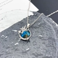 Collar de estrella y planeta plateado con colgante de nebulosa azul y circonitas - Estilo Estrella de Cruz Planeta-Plateado (XL1172)