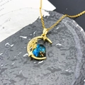 Collar dorado de luna y estrellas con esfera de galaxia azul y detalles de circón - Estrella de Cuatro Puntas Luna-Dorado (XL2286)