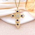 Collar de cruz punk dorado con gema azul de corazón y circonitas incrustadas - Estilo Cruz Vintage Corazón Azul (XL713) / Azul