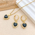 Elegantes goldenes Herz-Schmuckset mit schwarzen Edelsteinen und Zirkonia - Halskette Und Ohrringe Set (XL727) / Gold / Schwarz