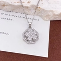 Elegante drehende silberne Blumenhalskette mit funkelnden Zirkonen und feiner Gliederkette - Rotierende Fünfblättrige Blume Halskette Silber (XL1930)