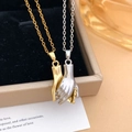 Matching magnetic hand-holding pendant necklaces in gold and silver finish for couples - Hand in Hand Style (XL1938) / Two Colors