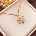 Exquisite goldene rotierende Schneeflocke Halskette mit weißen Zirkonia in Geschenkbox - Nur Anhänger (Ohne Kette) (XL911) / Gold