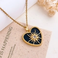 Goldene Herz-Halskette mit schwarzem Emaille-Sonnenstern-Anhänger und feiner Metallkette - Herz Sonne Stil (XL5635) / Goldschwarz