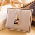 Gold-plated vintage tarot necklace with hourglass pendant and Carpe Diem engraving - Hourglass Style (XL2258) - Gold