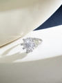 Elegant rotating flower ring in silver finish with sparkling marquise cut zircons - Multi-petal Flower Rotatable Ring Silver (JZ397)
