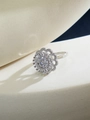 Vintage spinning sunflower zircon ring in silver finish with pavé set crystals - Lace Round Flower Rotatable Ring Silver (JZ113)