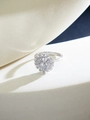 Elegant rotating flower ring in silver finish with sparkling zircon stones - Round Multi-petal Flower Rotatable Ring Silver (JZ185)
