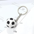 Dettaglio portachiavi calcio 3D con pallone da 28mm e anello da 30mm di diametro - Calcio 3D In PVC Morbido