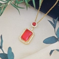 Elegant gold necklace with rectangular ruby-colored stone and zircon double halo - Cross Chain (XL123) / Red (Gold Tone)