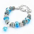 Pulsera de cuentas de cristal azul cielo con colgante de corazón de plata y strass - 18+5cm / Azul