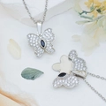 Elegante zilveren vlinderketting met zwarte steen en pavé-gezette diamanten detail - Vlinder (XL2075) / Zilver