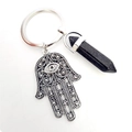 Porte-clés Main de Fatma avec pilier de cristal grès bleu et anneau métallique argenté - Grès bleu
