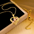 Goldene Herzkette mit rosa Zirkon-Herzen und graviertem Loved-Schriftzug - Voll Liebe Rosa (XL416) / Gold