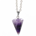 Halskette mit natürlichem Amethyst-Kristallanhänger in Kegelform mit silberner Gliederkette - Amethyst