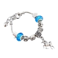 DIY Bettelarmband mit türkisfarbenen Glasperlen und Einhorn-Anhänger an Schlangenkette - See Blau